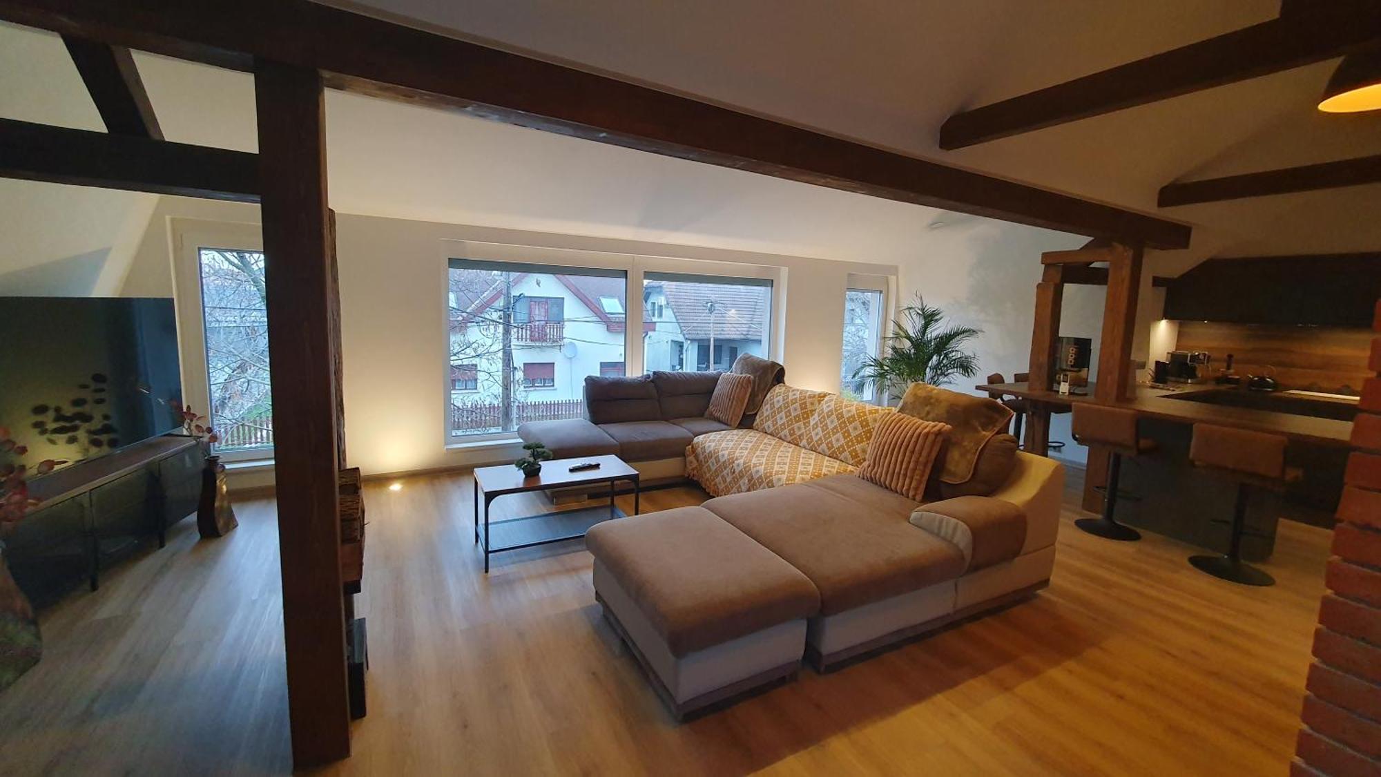 Mi Casa Rustica Apartment Mosonmagyaróvár Екстериор снимка